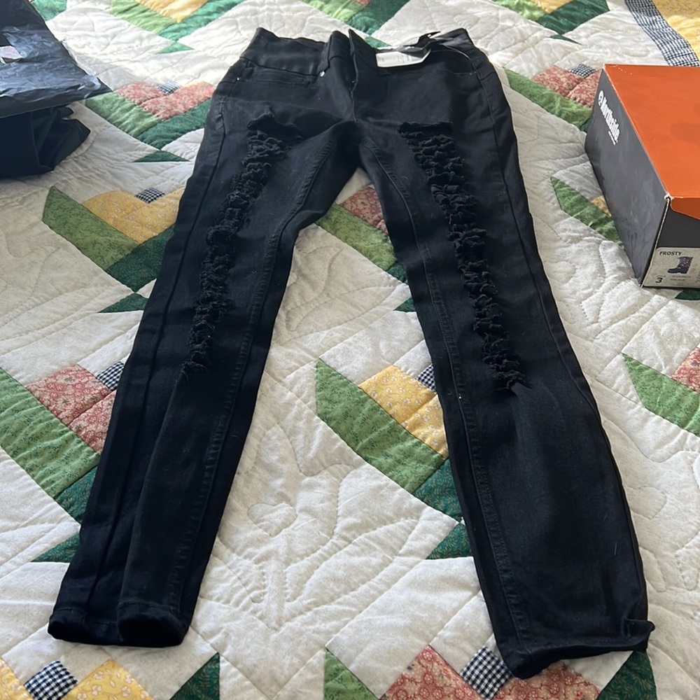 Pants - Picture 2 of 4